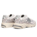 Adidas Response CL x Bad Bunny Wonder White IF7179